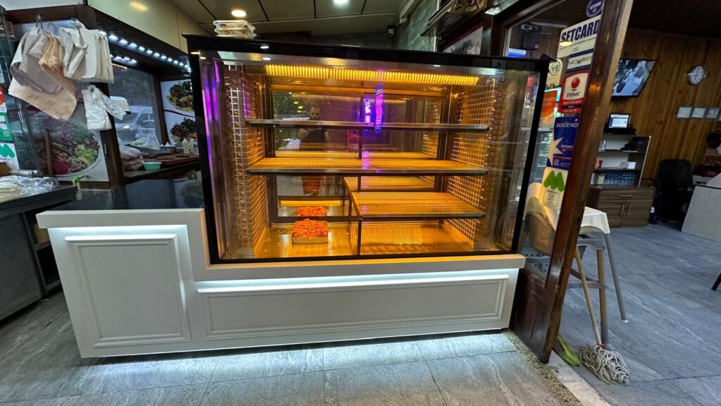Et Kebap Dolabı
